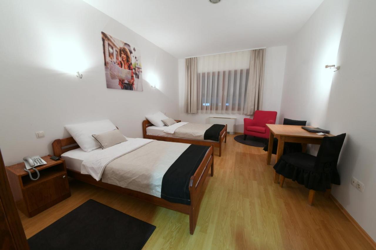 Apartments & Rooms Križevci Eksteriør billede